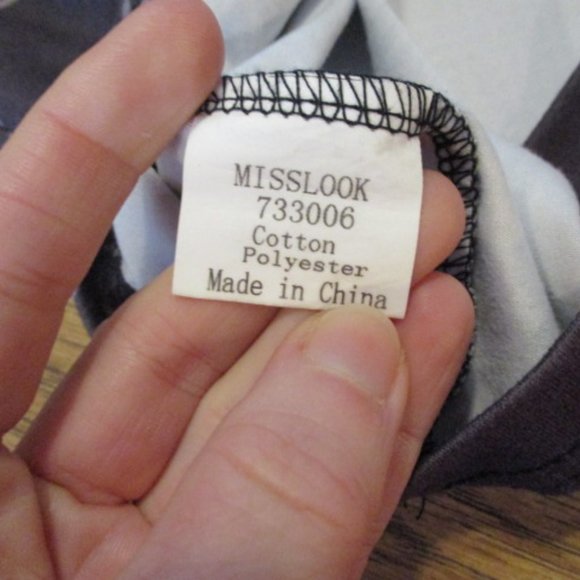 Bundle 3 for $15 - Grey plaid long sleeve dress - Picture 5 of 5